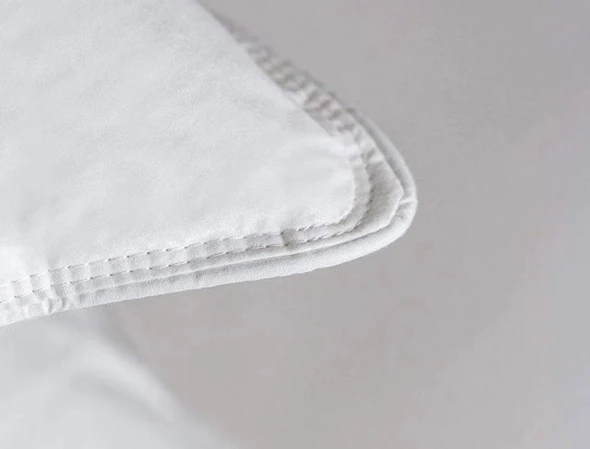 STANDARD TEXTILE ChamberLoft® Down Pillows 4 ~blog/2024/6/19/pillow_chamber_stitching