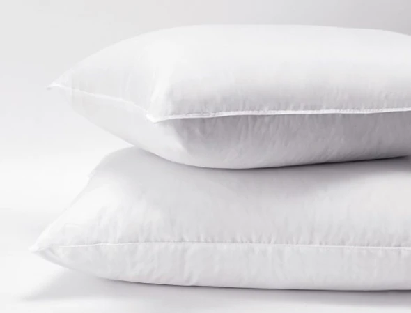 STANDARD TEXTILE Standard Express Polyester Pillows 1 ~blog/2024/6/19/pillow_express_01_619x538