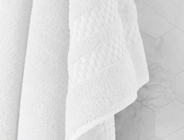 STANDARD TEXTILE Capitol Collection® Luxury Towels 3 ~blog/2024/6/19/towel_capitolcollection_04_619x538_1