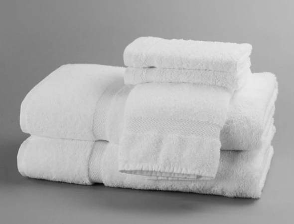 STANDARD TEXTILE EuroTouch® Towel Collection 3 ~blog/2024/6/19/towel_eurotouch_hc_01_619x538