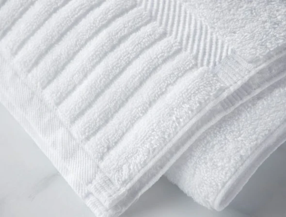 STANDARD TEXTILE Piano Key Towel Collection 3 ~blog/2024/6/19/towel_piano_key_03_619x538